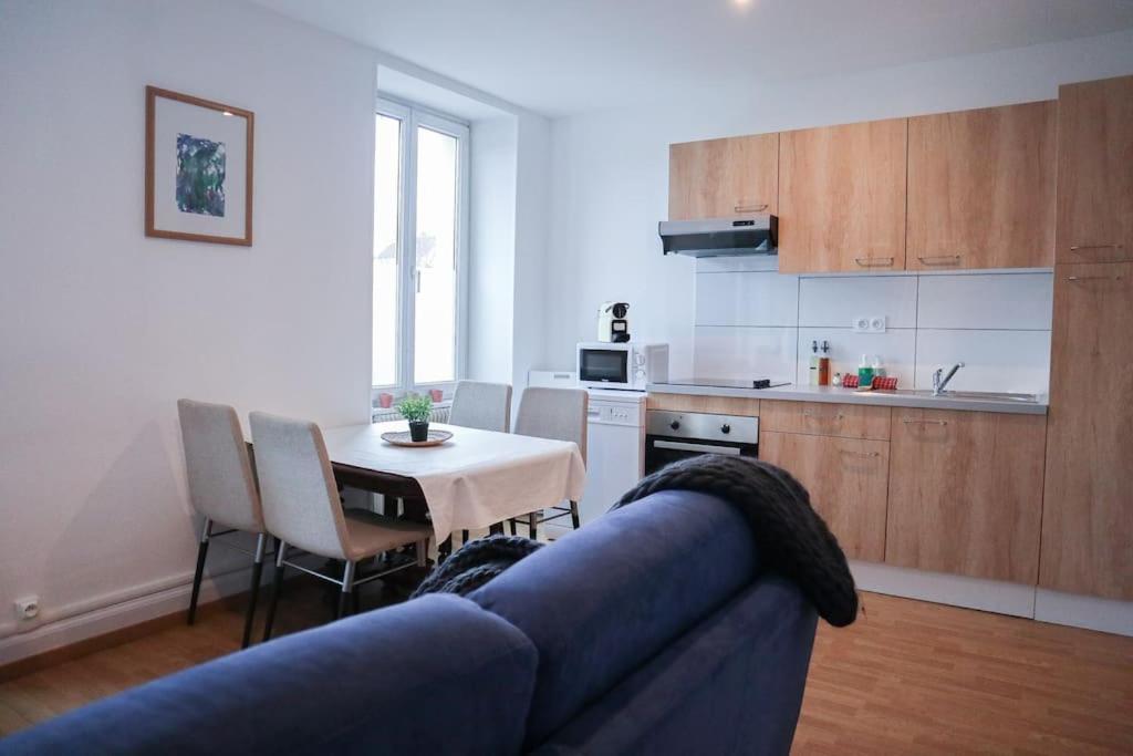Appartement Entier, Proche Tram-Train Et Commodites, Parking Gratuit 牟罗兹 外观 照片